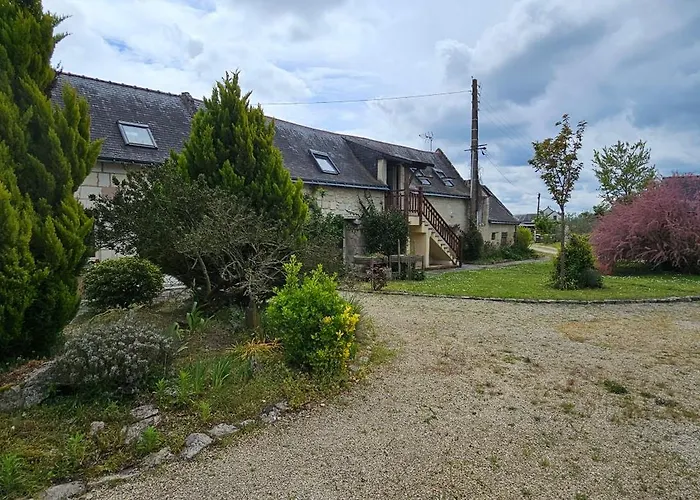 Domaine Des Moizons, Le Cerisier Villebernier